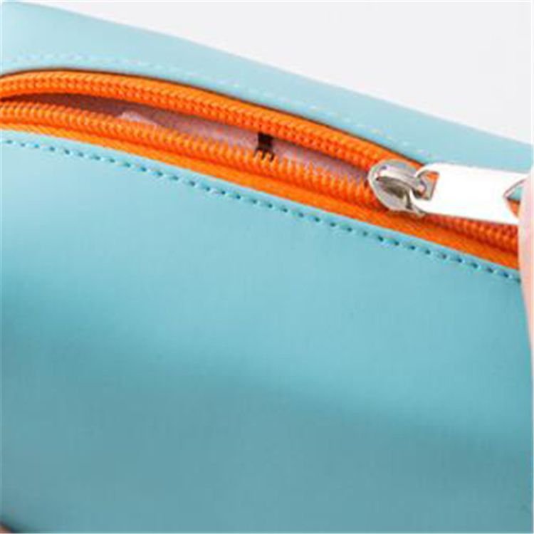 Woman Fashion Color Blocking Zipper Portable Cosmetic Bag